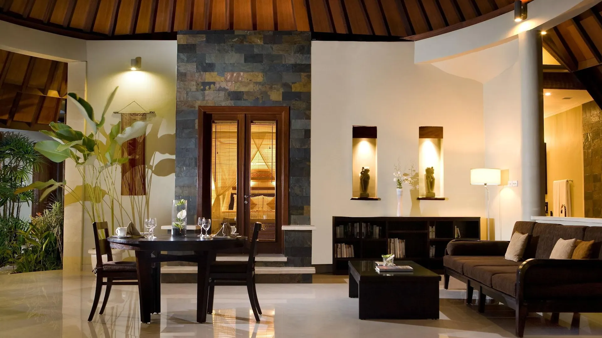 The Kunja Villa-Hotel Seminyak  Indonesia